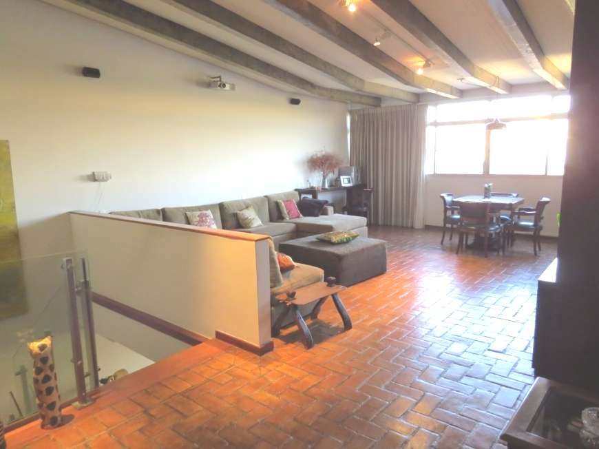 Pinheiros – Cód. 89282