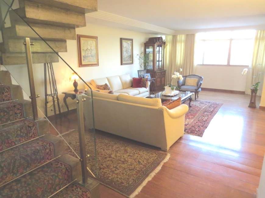 Pinheiros – Cód. 89282