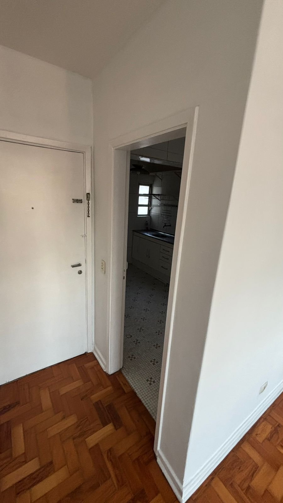 Pinheiros – Cód. 229