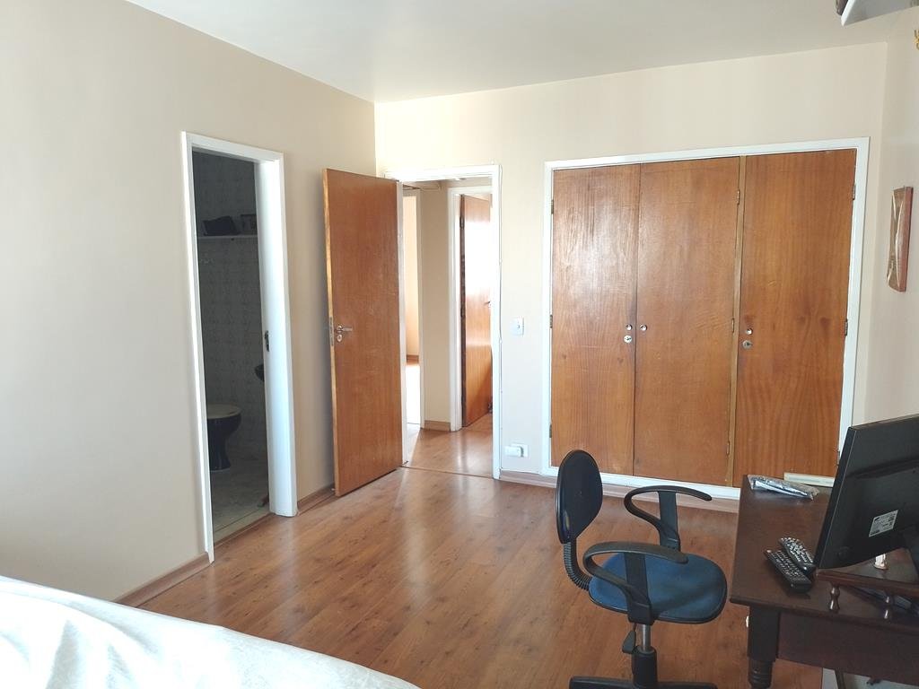 Pinheiros – Cód. 124